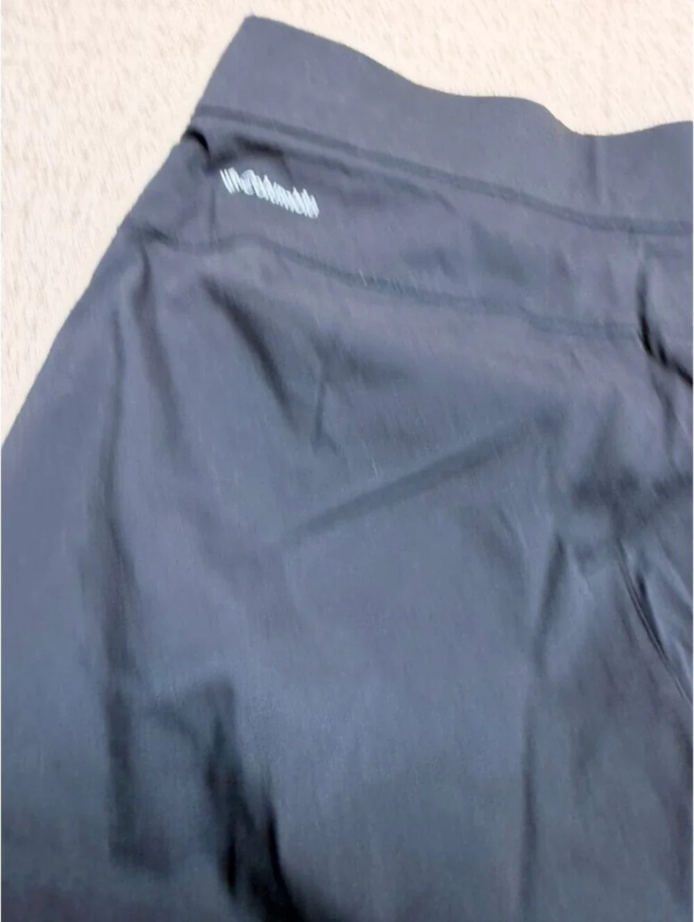 Columbia Omni-Shield Womens Small Black Pull On Hiking Pants Stretch Outdoor - Picture 5 of 5